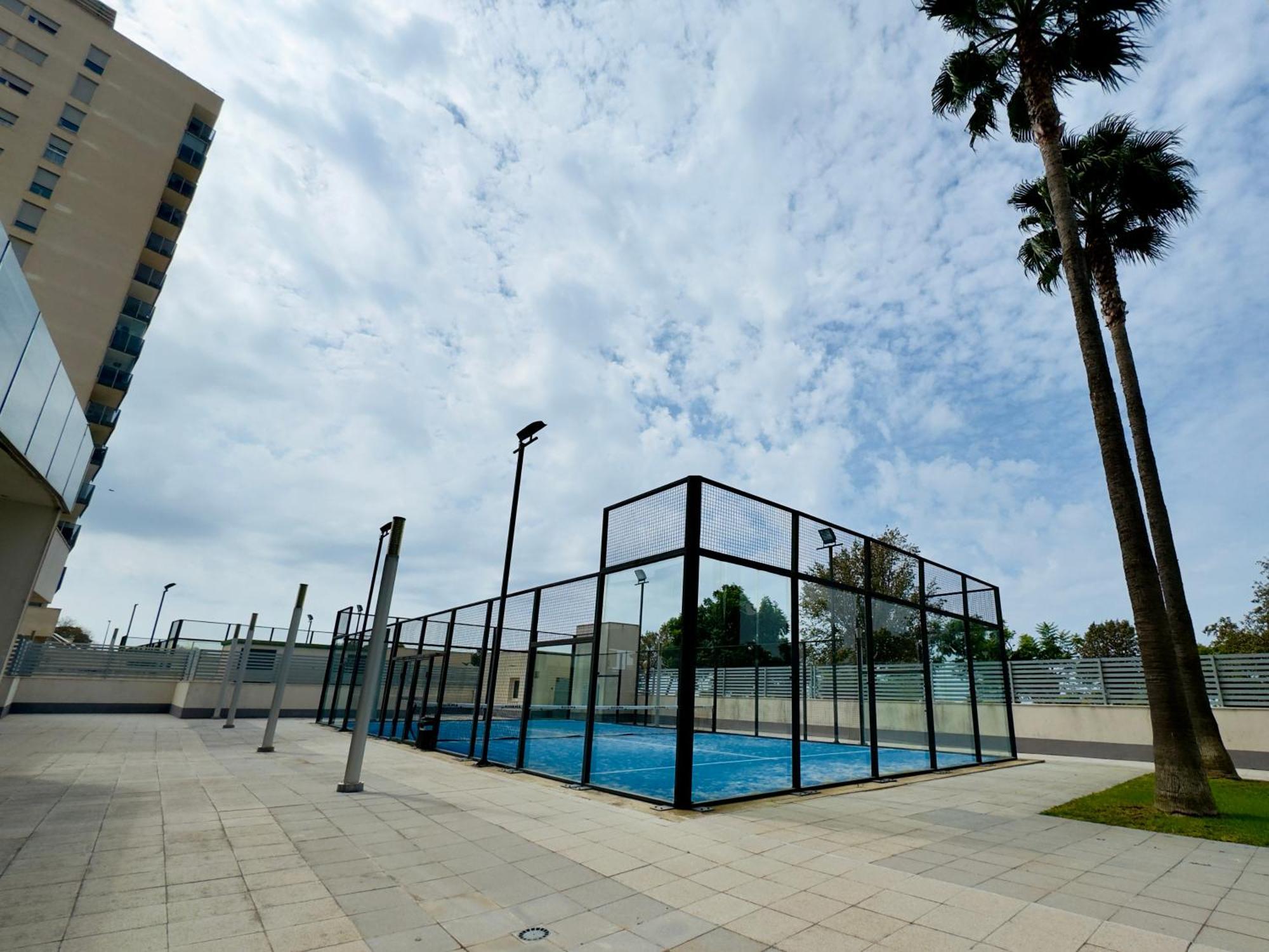 Bahia Azul Suites, Piscina & Padel Сан Фернандо Екстериор снимка